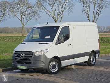 Caja cerrada Mercedes