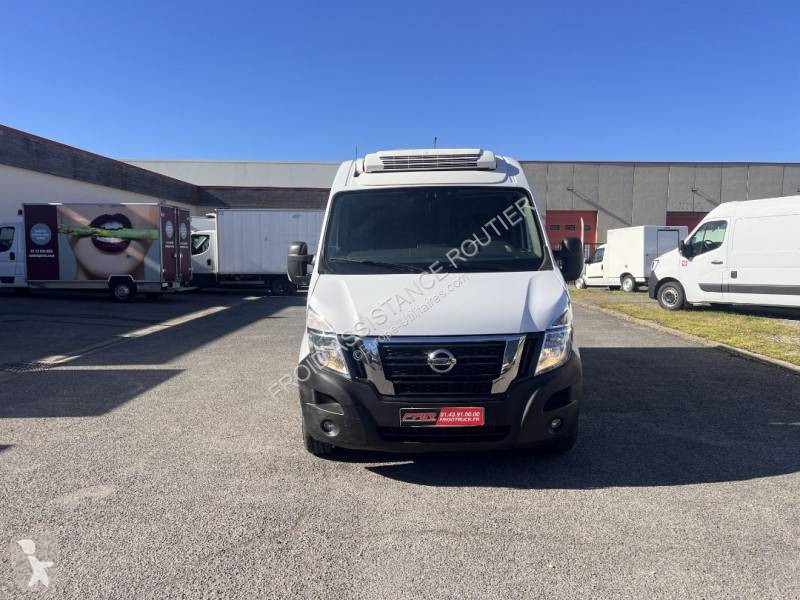 Véhicule utilitaire Nissan