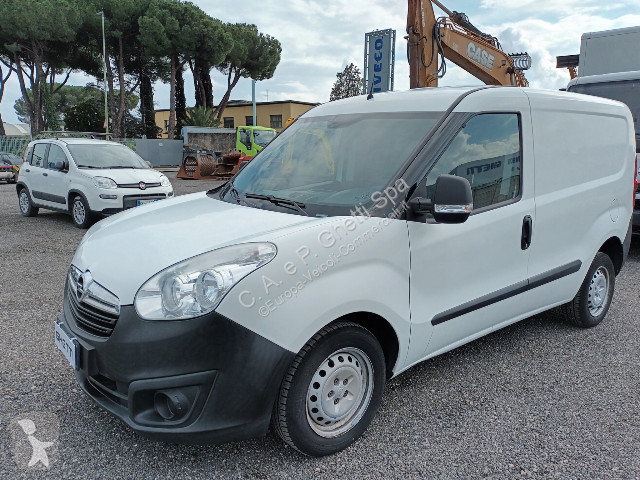 عربة نفعية Opel Mod. Vers.