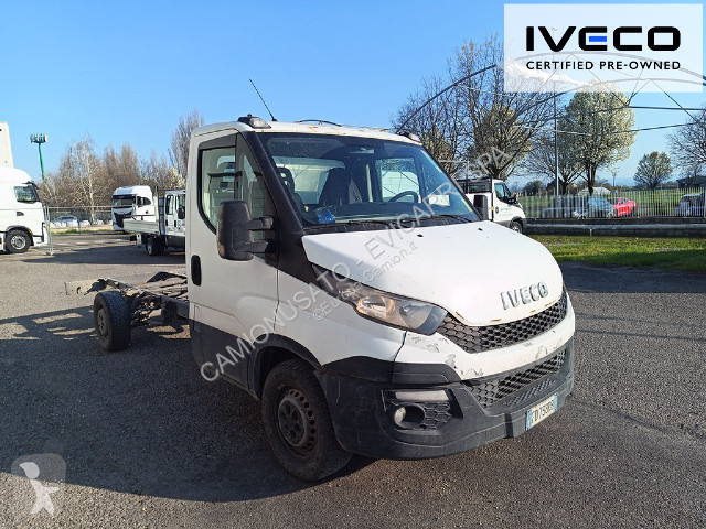 Véhicule utilitaire Iveco IVECO DAILY 35C17/P