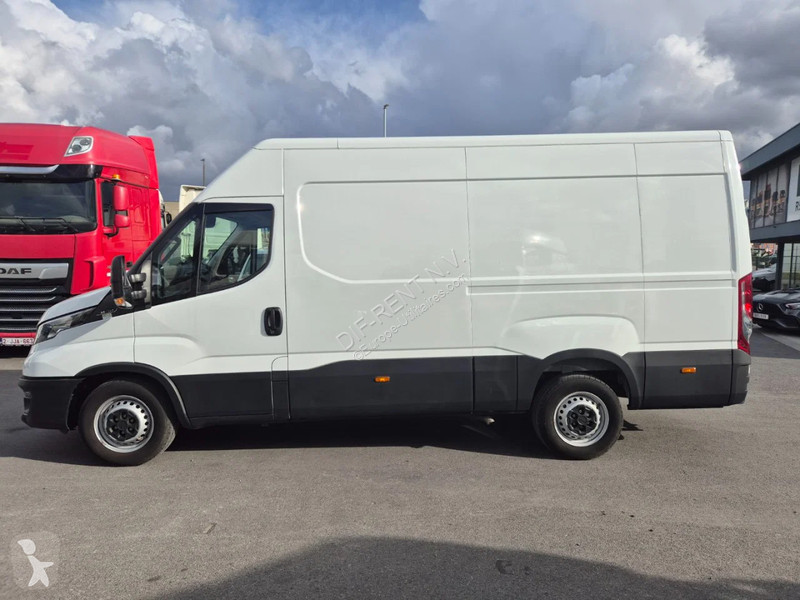 Iveco 35 S 14 Transporter