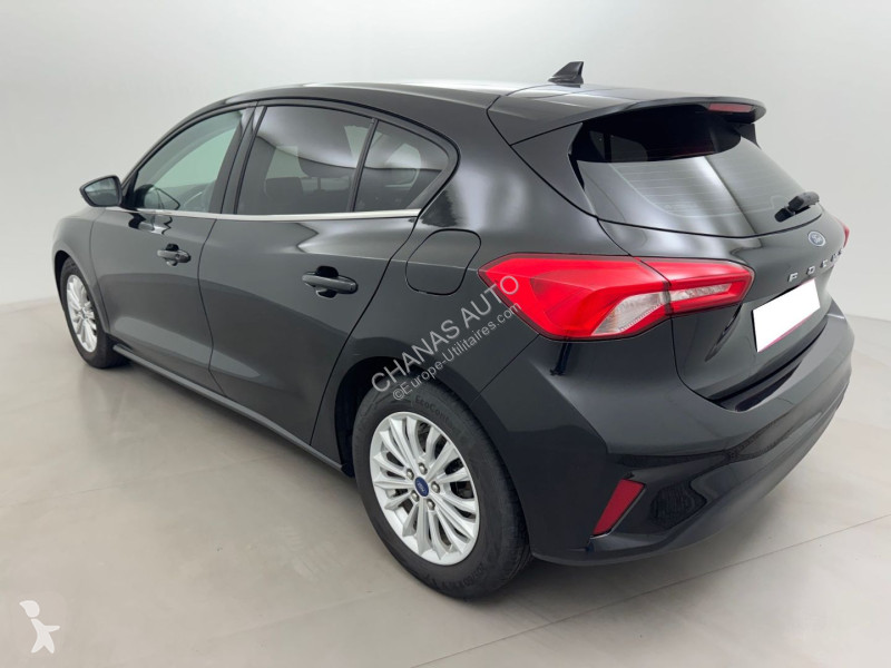 عربة نفعية Ford 1.5 EcoBlue 120 Titanium BVA8