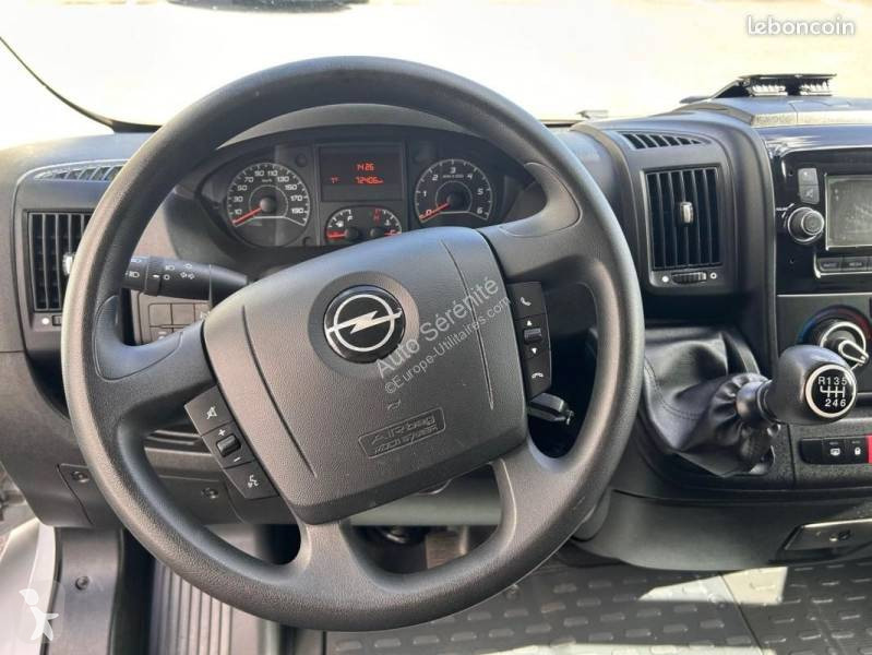 Véhicule utilitaire Opel