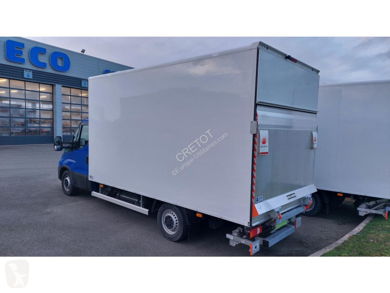 Samochód dostawczy Iveco DAILY 35 S 14N A8 E6 -...