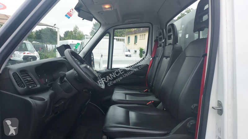 Véhicule utilitaire Iveco DAILY BENNE ACIER JPM...