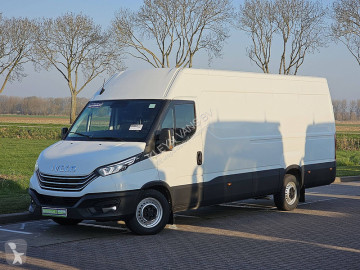 Furgon dostawczy Iveco
