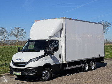 Лекотоварен фургон Iveco