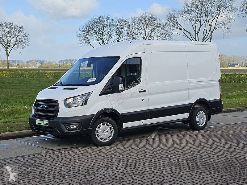 Furgoneta Ford 2.0 L2H2 Euro6 Trekhaak!