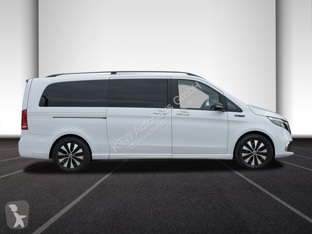 Véhicule utilitaire Mercedes EQV 300...