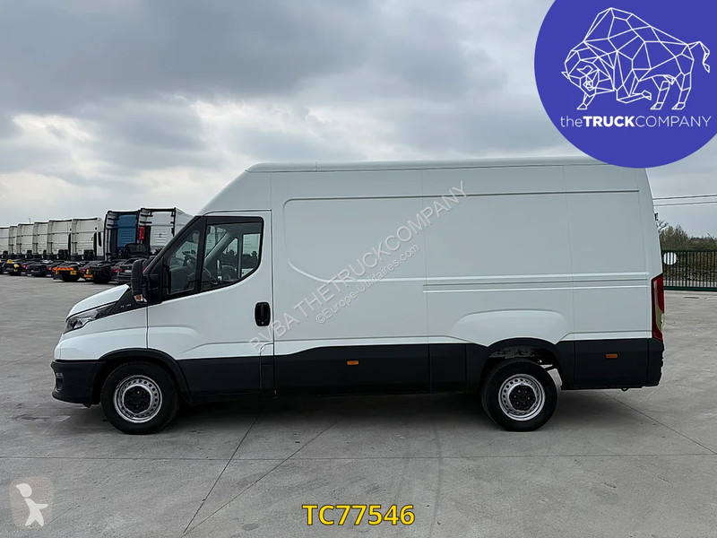 Nyttofordon Iveco 35S18V12