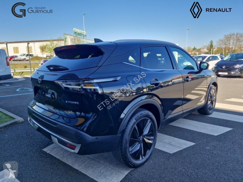 عربة نفعية Nissan QASHQAI
