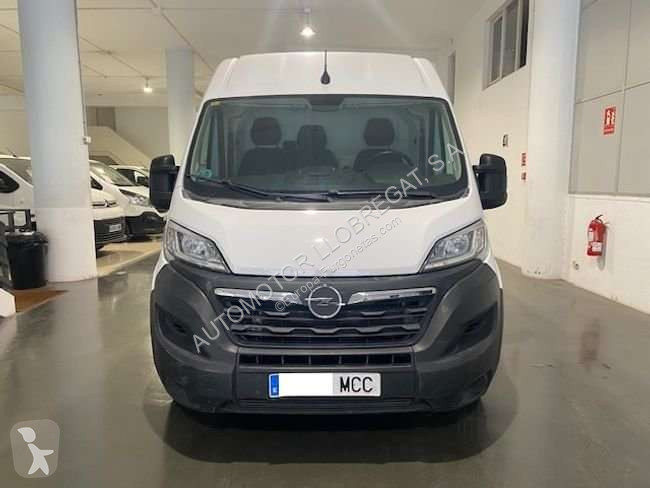 عربة نفعية Opel