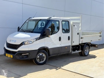عربة نفعية قلابة Iveco