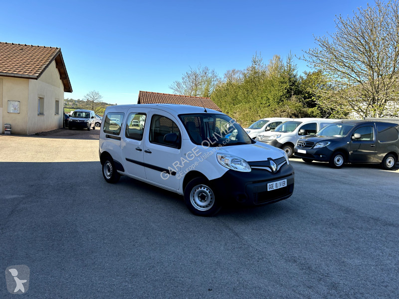 Véhicule utilitaire Renault Maxi Grand Volume...