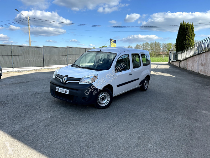 Véhicule utilitaire Renault Maxi Grand Volume...