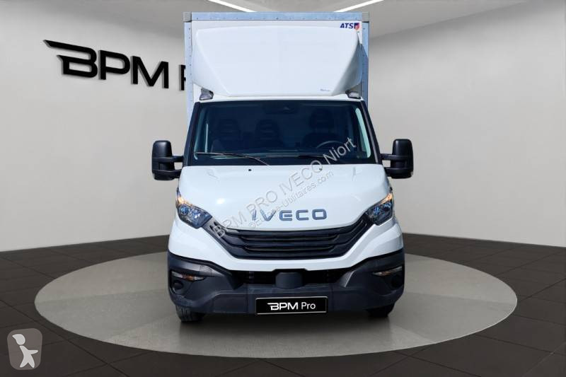 عربة نفعية Iveco