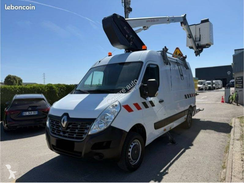 Samochód dostawczy Renault