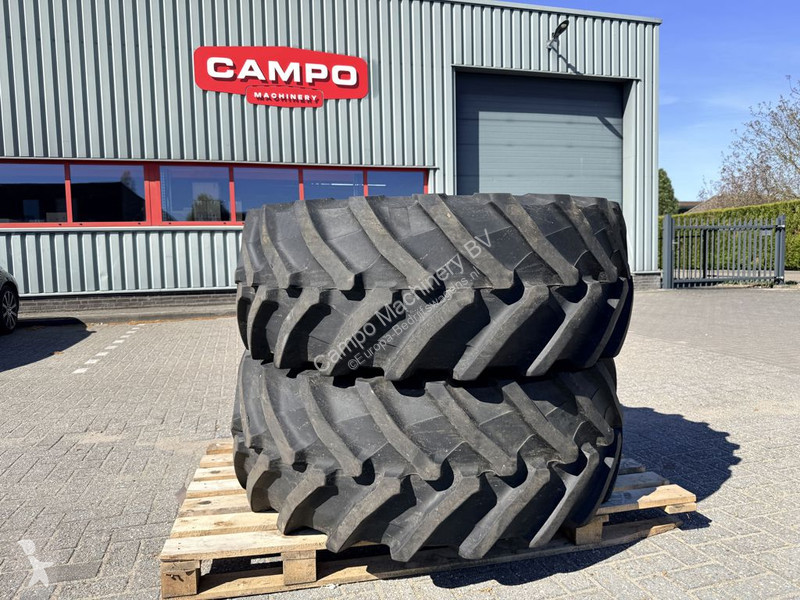 Furgoneta Trelleborg 540/65R30 TM800 Banden