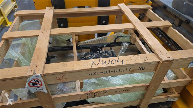 قطع غيار الأشغال العمومية Komatsu BRACKET...