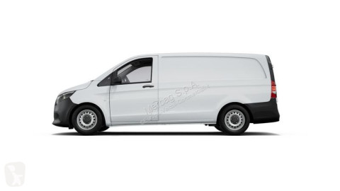 Caja cerrada Mercedes nueva