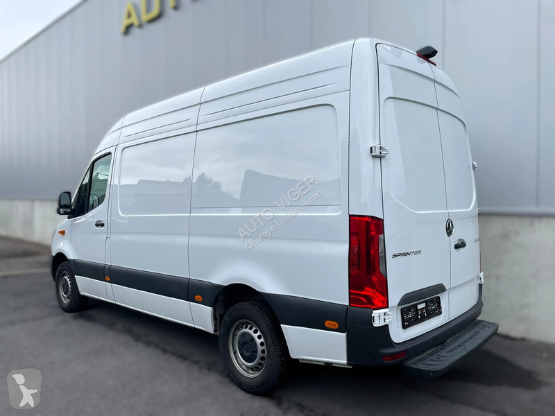 عربة نفعية Mercedes 317 *Carrier Xarios...