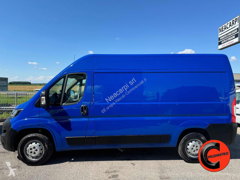 Veicolo commerciale Peugeot