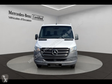 Con volquete Mercedes