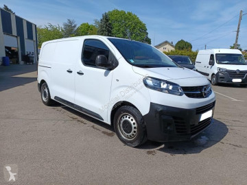 Fourgon moyen Opel