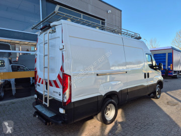 Fourgon Iveco