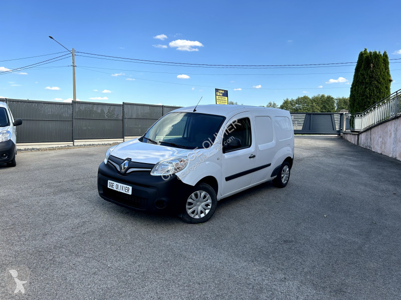 Véhicule utilitaire Renault Maxi Grand Volume...