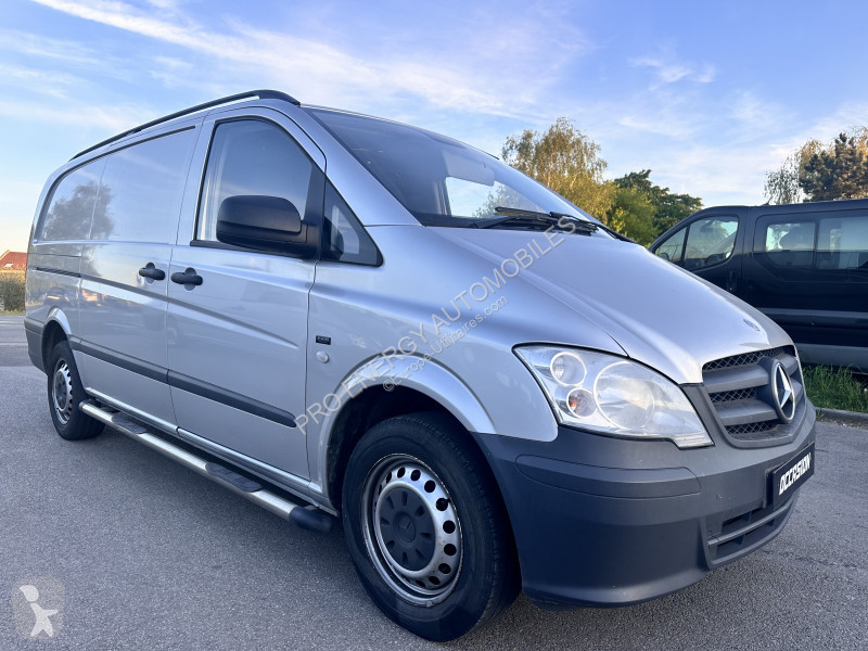 Furgoneta Mercedes VITO FG 113 CDI LONG 2T8