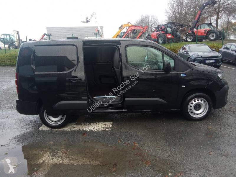 Samochód dostawczy Opel