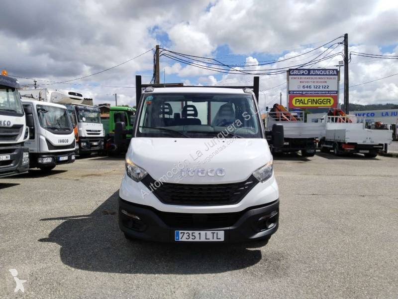 عربة نفعية Iveco
