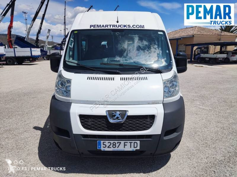 Furgoneta Peugeot