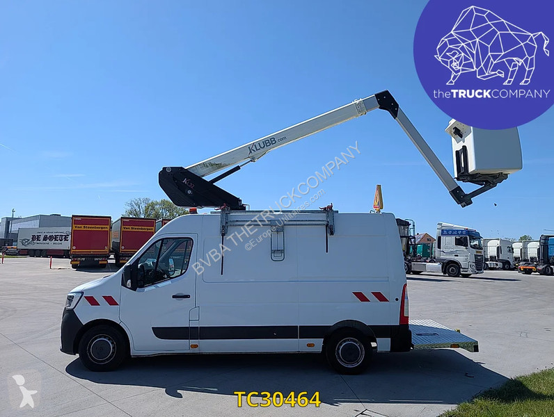 Samochód dostawczy Renault 145.35 nacelle klubb