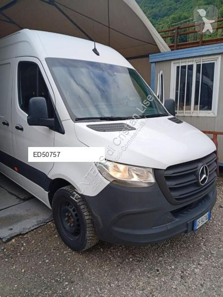 Veicolo commerciale Mercedes 3posti TRAZIONE...