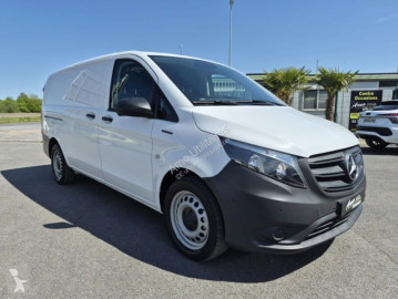 Véhicule utilitaire Mercedes