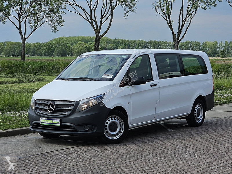 Furgoneta Mercedes 124 XL ac dc auto EUR6