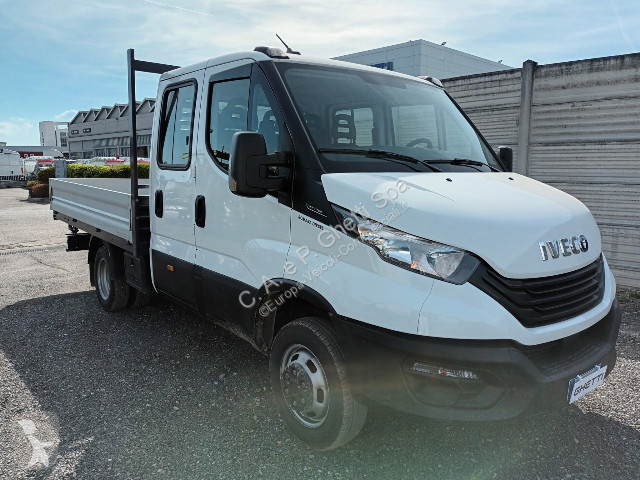 Samochód dostawczy Iveco Daily 35C14
