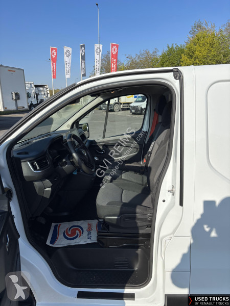 عربة نفعية Renault