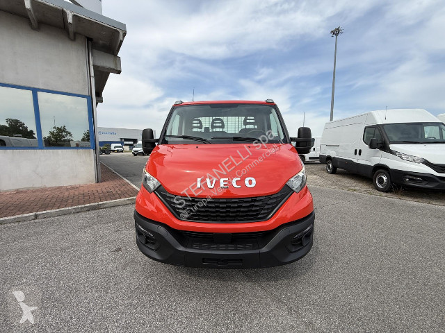 عربة نفعية Iveco DAILY 35C12 RIBALTABILE
