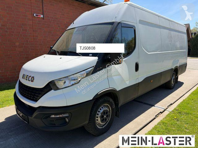 Furgoneta Iveco 35C16 MAXI XL AHK