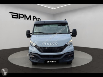 Utilitaire benne Iveco