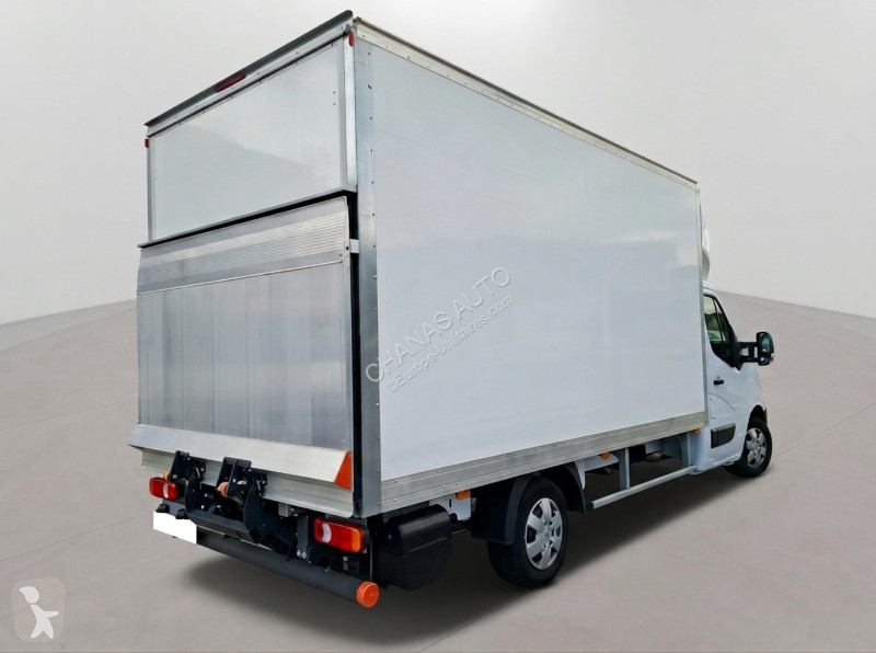 Samochód dostawczy Nissan L3H1 3t5 2.3 DCI 165...