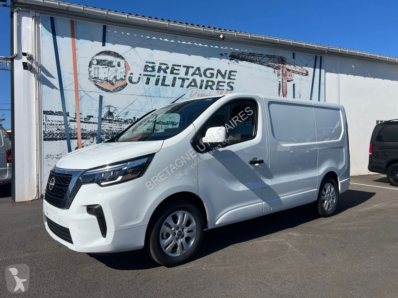 عربة نفعية Nissan PRIMASTAR FG NEUF: BLANC L1H1...
