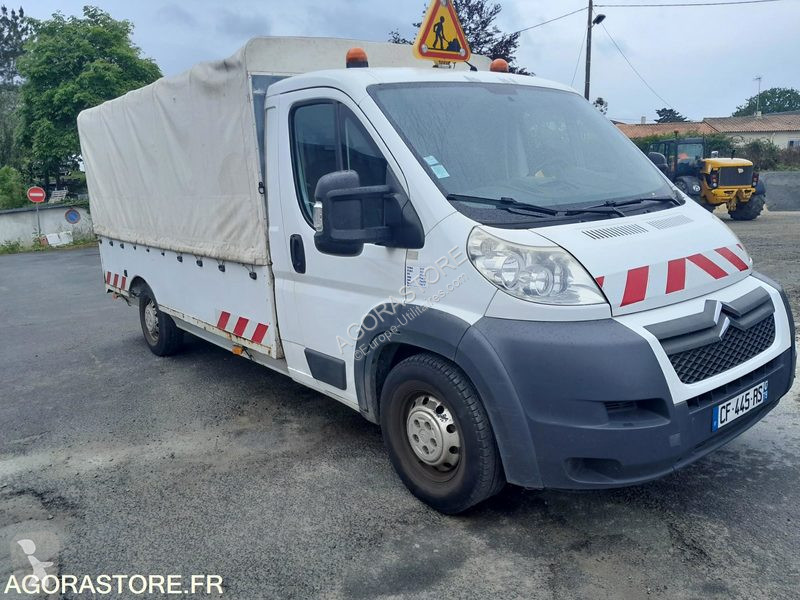 Лекотоварен автомобил Citroën JUMPER