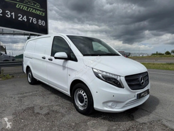 Véhicule utilitaire Mercedes