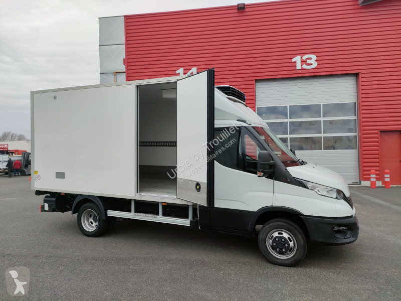 Véhicule utilitaire Iveco FRIGO POSITIF/NEGATIF...