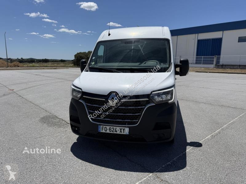 عربة نفعية Renault 135
