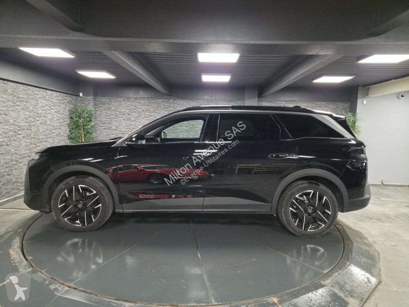 عربة نفعية Peugeot 5008 1.2i Hybrid -136 - BV...